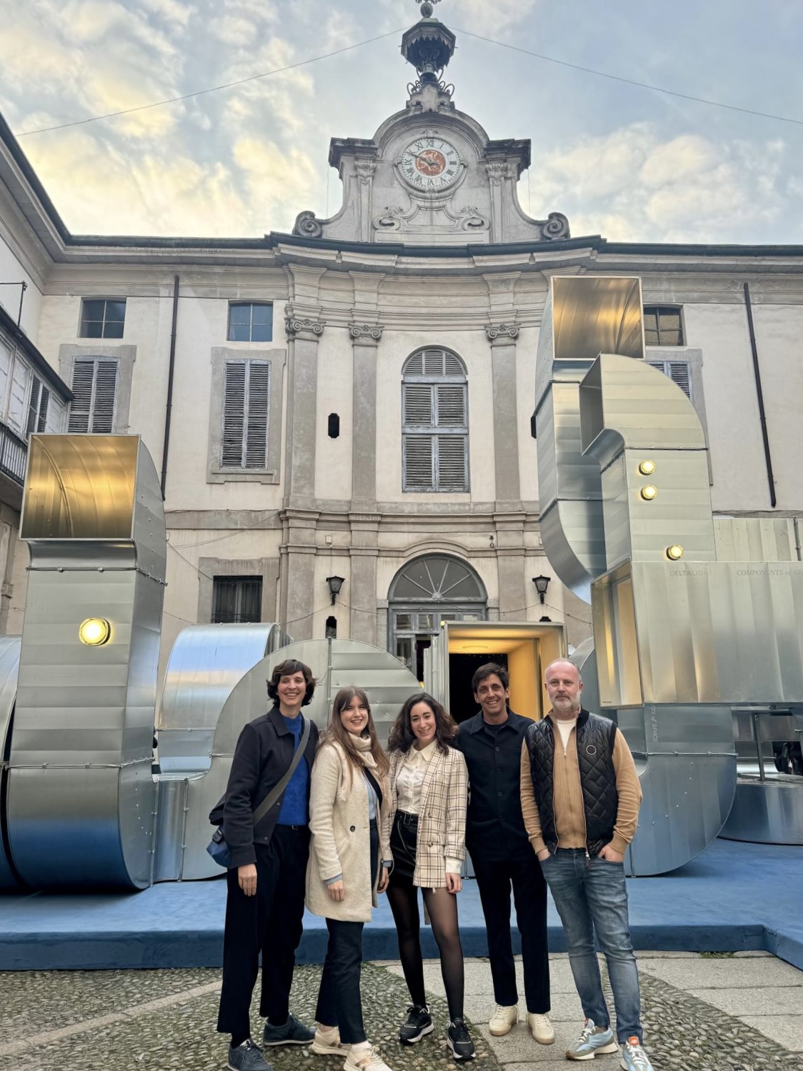 La luz como arte en Milán: tendencias e inspiración desde el Salone del Mobile & Euroluce 2025